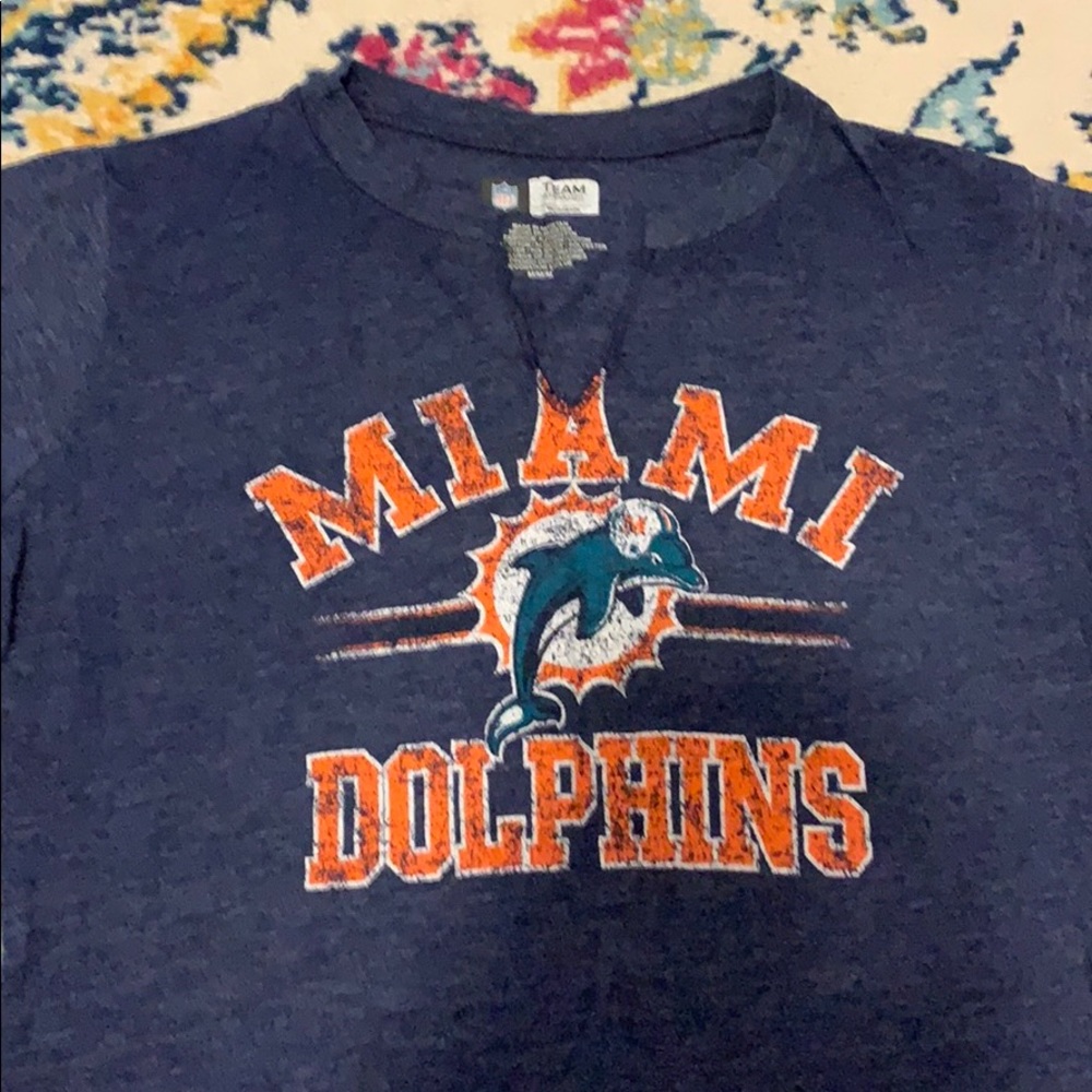 Miami dolphins tee